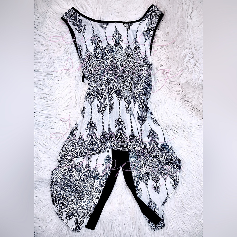 BCX Black & White Asymmetrical Sheath Dress Shirt